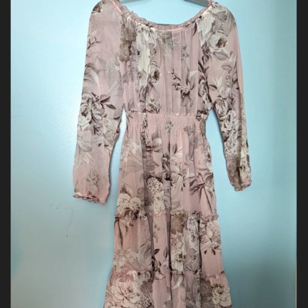 Kate and Lily Soft Pink Long Bell Sleeves Mid Dress Size 6